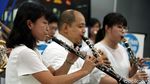 Orkes Tiup Jepang Hibur Pengunjung di Stasiun MRT