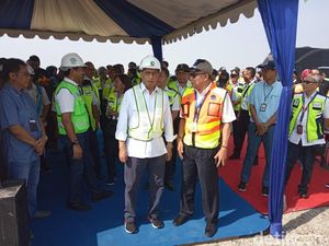 Menhub Cek Keberangkatan Haji di Bandara Soetta