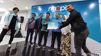 Dan, ini kelompok yang jadi juara pertama. (Foto: Agus Tri Haryanto/detikINET)