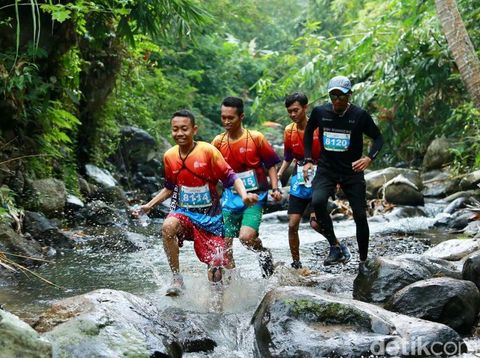 Para peserta Banyuwangi Ijen Green Run