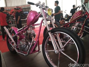 Motor Chopper Pink Metalik Demi Istri