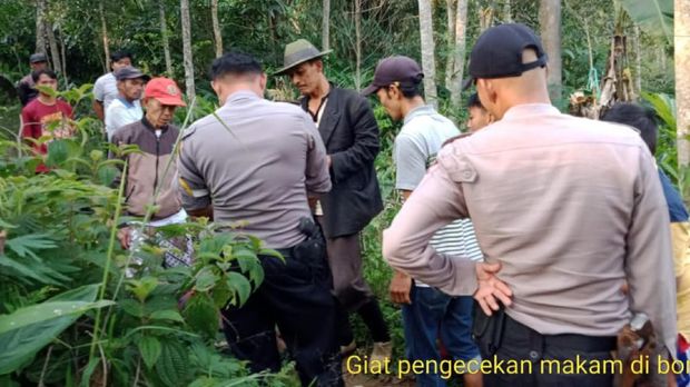 Jasad Ayah yang Dibopong Anaknya di Cianjur Sudah 1 Tahun Dikubur