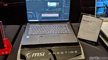 Nah inilah notebook Prestige 19. (Foto: Adi Fida Rahman/detikINET)