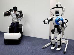 Tidak Bakal Tergantikan Robot, Mahasiswa Wajib Siapkan 5 Skill Ini!