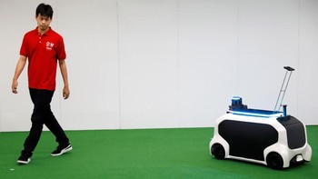 Beragam robot tersebut tentunya digunakan tak hanya untuk membantu panitia penyelenggara tetapi juga untuk membantu dan memudahkan para atlet yang akan bertanding di pesta olahraga internasional tersebut.