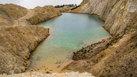Karena beracun, Monte Neme memiliki julukan Galician Chernobyl. (iStock)