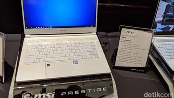 Punya layar 15,6 inch Full HD. (Foto: Adi Fida Rahman/detikINET)