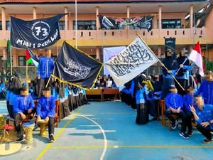 Tentang Bendera Hitam/Putih Bertuliskan Tauhid yang Dianggap Meresahkan