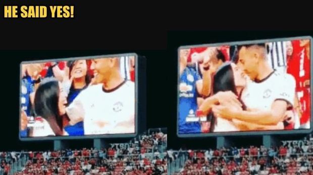 Viral, Wanita Melamar Kekasihnya di Laga Manchester United Vs Inter Milan