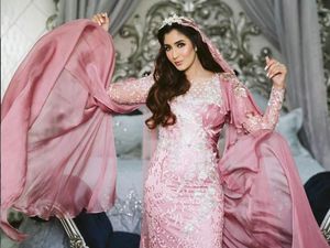 Bak Film Bollywood, Pesta Jelang Nikah Tania Nadira Tak Pernah Usai