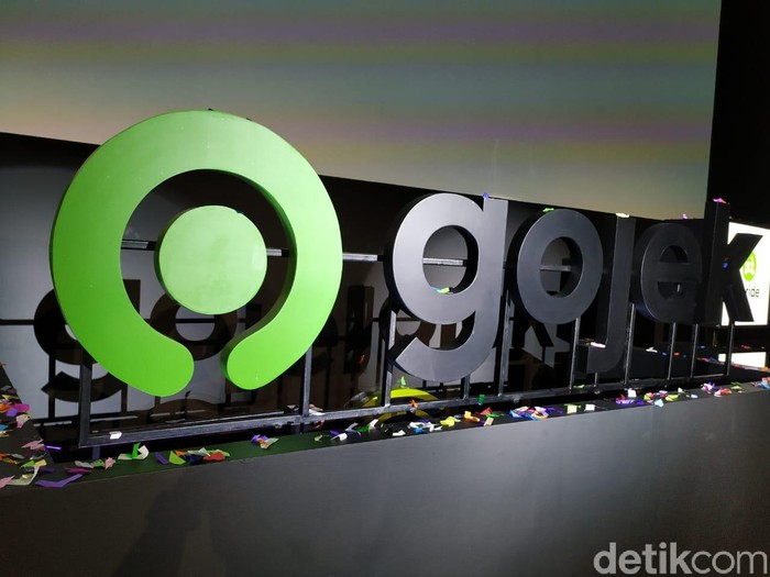 Logo baru Gojek