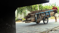 Kayu-kayu ini akan direkondisi untuk dapat dijual kembali. Harga yang dijual mulai dari puluhan hingga ratusan ribu.