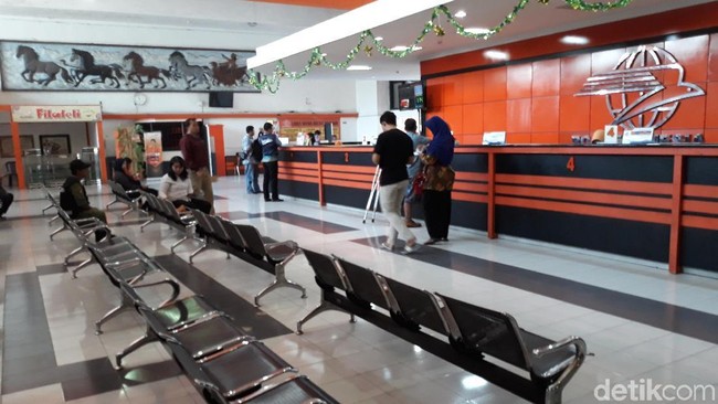 Tiket Murah untuk Semua Penerbangan, Anies Curhat soal Banjir