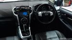 Isuzu MU-X Tampil Garang