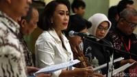 Ketua Pansel Capim KPK Yenti Garnasih mengatakan, sebanyak 104 orang dinyatakan lolos kompetensi. 