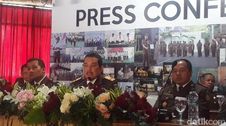 Pegawai Kejari Rembang Selewengkan Uang Tilang Rp 2 M Pegawai Kejari Rembang Selewengkan Uang Tilang Rp 2 M