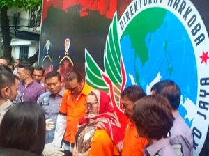 Tertangkap Narkoba, Nunung dan Suaminya Resmi Ditahan Polisi