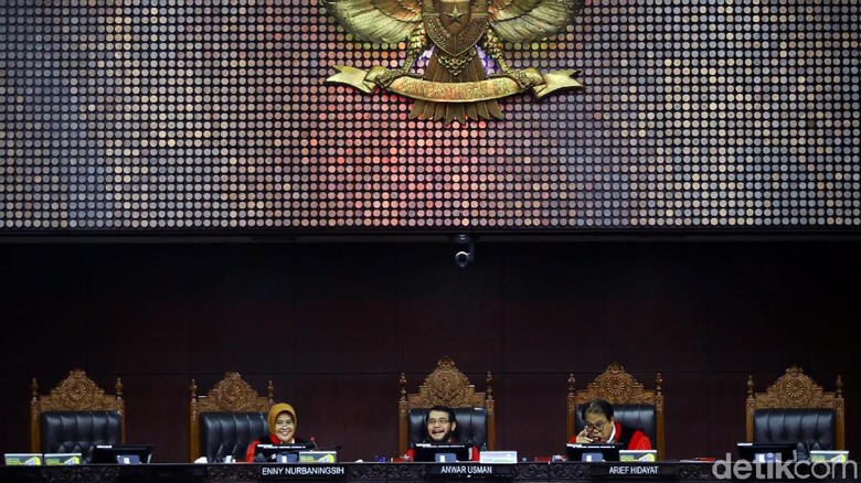 MK Putuskan Pencoblosan Ulang di Desa Bolobia, Sulteng MK Putuskan Pencoblosan Ulang di Desa Bolobia, Sulteng