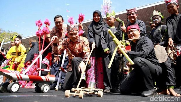 Wakil Ketua KPK di Festival Mainan Tradisional/