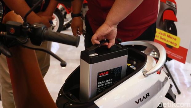 Baterai motor listrik Viar Q1