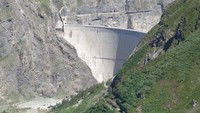 Bendungan Manuel Moren Torres di Meksiko. Selanjutnya baru-baru ini bendungan yang telah direnovasi dan menjadi bendungan tertinggi di Meksiko. Memiliki ketinggian mencapai 261 M. Istimewa/Earthworld.
