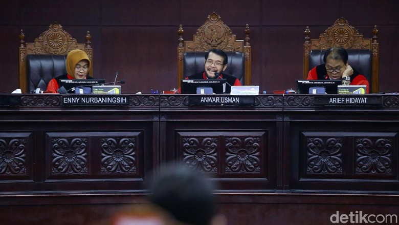 Gugatan UU KPK Bukan Ditolak MK tapi Tidak Diterima, Apa Bedanya? Gugatan UU KPK Bukan Ditolak MK tapi Tidak Diterima, Apa Bedanya?