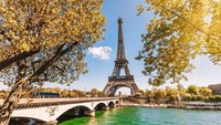 Kota Paris juga masuk dalam barisan kota terbaik untuk pecinta sepeda. Siapa yang tidak jatuh cinta dengan Paris? (iStock)