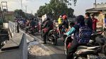 Potret Jembatan di Tegal Alur Jakbar yang Amblas Berminggu-minggu