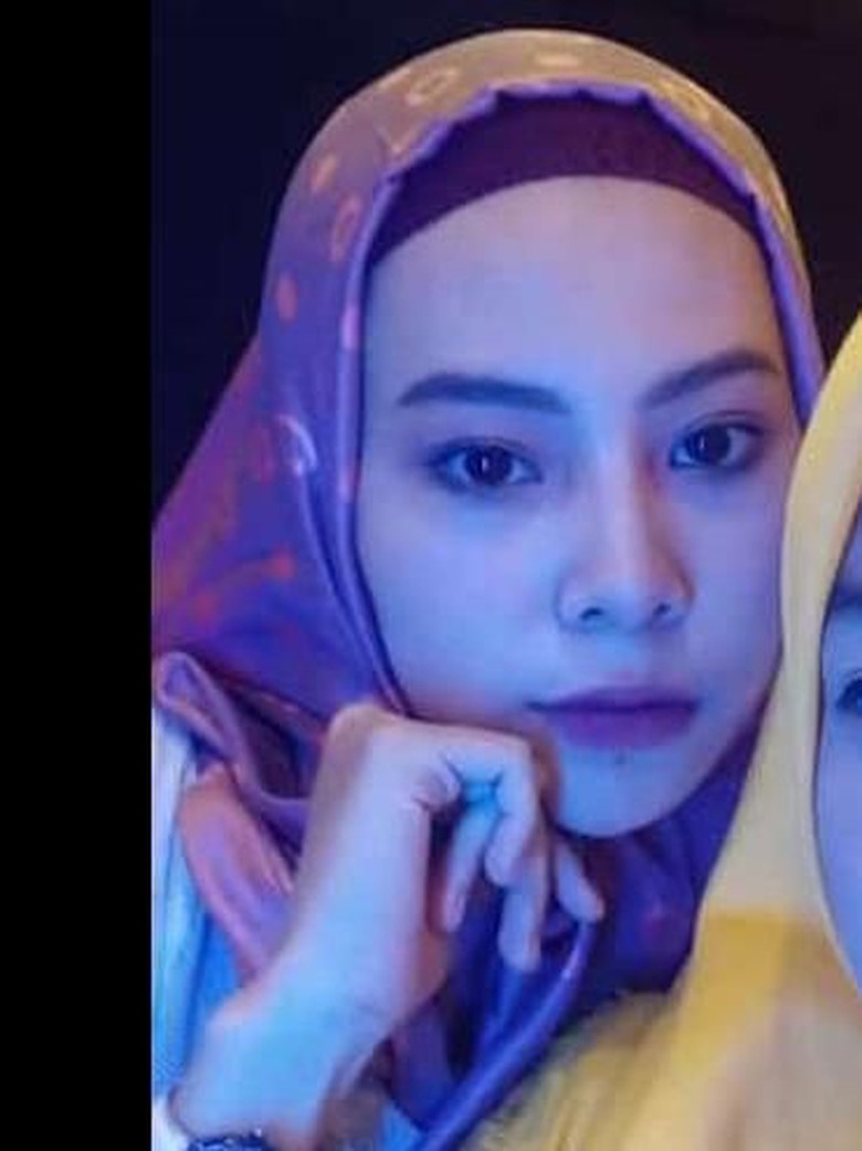 Seorang Mahasiswi Tersapu Ombak Pantai Watu Lepek Saat akan Selfie Seorang Mahasiswi Tersapu Ombak Pantai Watu Lepek Saat akan Selfie