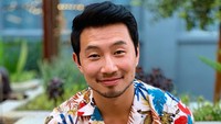 Shang-Chi sendiri mengisahkan kehidupan master kung-fu yang bisa menggandakan dirinya sendiri. Penunjukkan Simu untuk memerankan karakter tersebut dianggap tepat. Foto: Instagram simuliu