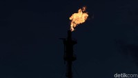 Selain itu, kompleksitas kilang juga akan bertambah sehingga bisa menghasilkan produk-produk yang memiliki nilai jual lebih tinggi dan bisa mengolah crude dengan kandungan sulfur lebih tinggi.