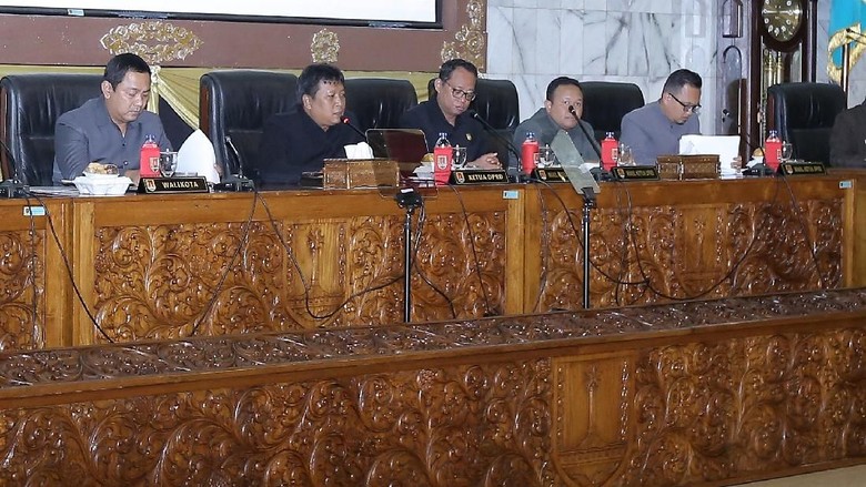 Pengamat Sebut Figur Hendi Jadi Pendongkrak Suara PDIP Kota Semarang Pengamat Sebut Figur Hendi Jadi Pendongkrak Suara PDIP Kota Semarang