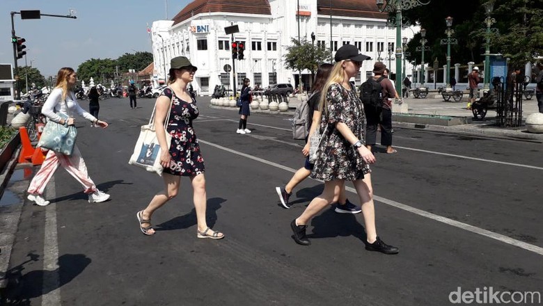 Turis yang liburan di Malioboro (Ristu Hanafi/detikcom) Turis yang liburan di Malioboro (Ristu Hanafi/detikcom)