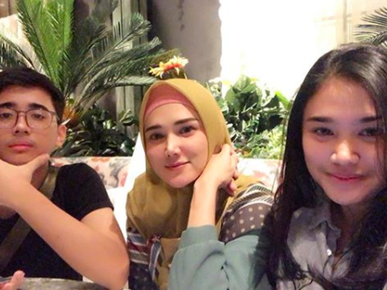 Foto: Instagram @mulanjameela1 Foto: Instagram @mulanjameela1