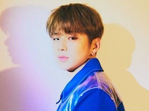 Hiii! Kang Daniel dan IU Hobi Makan Daging Mentah