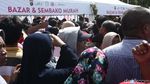 Melihat Pak Polisi Mengkhitan Anak-anak