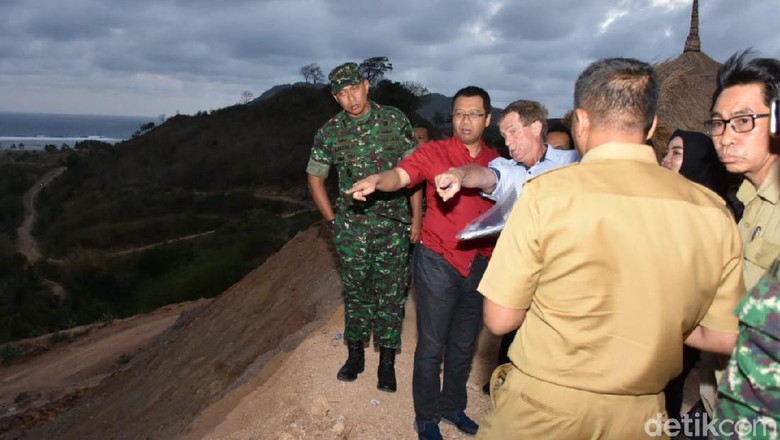 Tambang emas Bukit Prabu di Mandalika, Lombok Tengah (Harianto/detikcom) Tambang emas Bukit Prabu di Mandalika, Lombok Tengah (Harianto/detikcom)