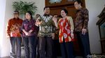 Senyum Semringah Megawati Saat Bertemu Prabowo
