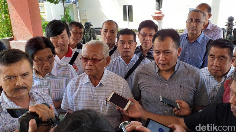 Pemegang Surat Ijo Sebut Hibah Tanah untuk Polisi di Surabaya Gratifikasi Pemegang Surat Ijo Sebut Hibah Tanah untuk Polisi di Surabaya Gratifikasi
