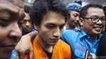 Tatapan Nanar Jefri Nichol di Polres Jaksel