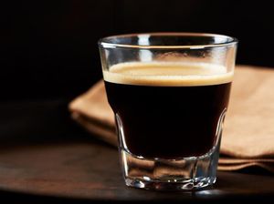 Espresso Mengandung Kafein Tinggi, Ini Batas Konsumsinya