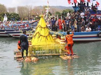 7 Upacara Adat di Jawa Timur