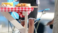Ada roti, keju, hingga sup yang jadi menu makanan Natalie saat menghabisi waktu luangnya sekaligus bersantai. Foto: Istimewa/Instagram @natalieportman