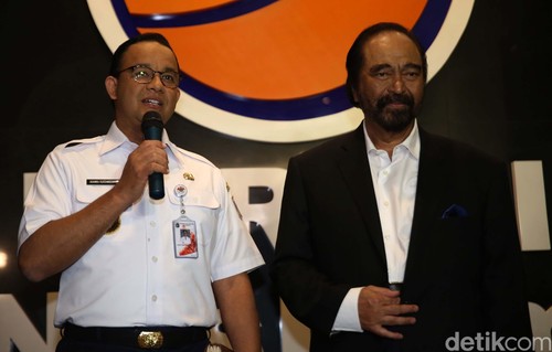 Gubernur DKI Jakarta Anies Baswedan dan Ketum NasDem Surya Paloh memberikan keterangan pers seusai melakukan pertemuan. Begini suasananya.