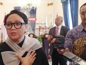 Menlu Pastikan WNI di El Paso Aman Usai Penembakan Brutal