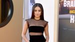 Serasinya Vanessa Hudgens dan Austin Butler dengan Busana Hitam