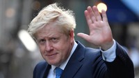 Boris Johnson menggantikan Theresa May yang mengundurkan diri dari jabatannya pada 7 Juni lalu. REUTERS/Toby Melville.