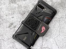 Penampilan Gahar Asus ROG Phone 2