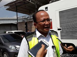 Ini Penyebab Dua Kendaraan Terguling di Underpass Kentungan