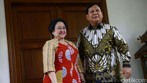 Prabowo saat berkunjung ke kediaman Megawati di Jl Teuku Umar